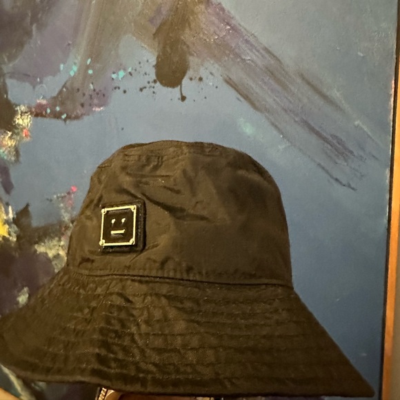 Acne Studios Hat - Bucket - rip stop - Picture 2 of 3